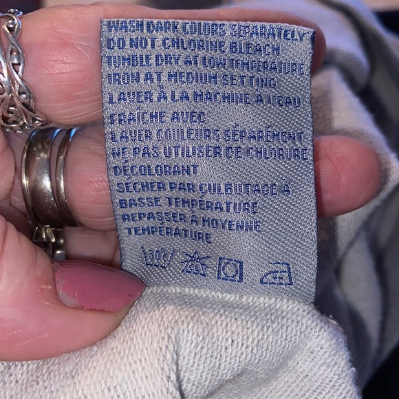 Nearly new Baseball Tee-shirt - Picture 13 of 13